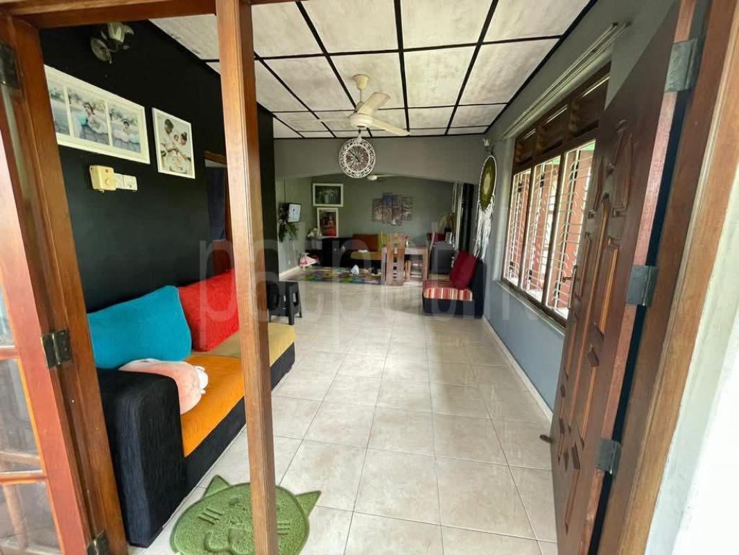 Advertisement image 5