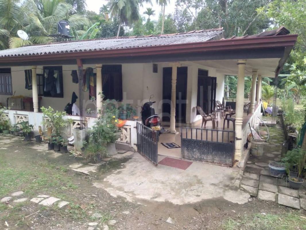 House for Sale in Yakkala
