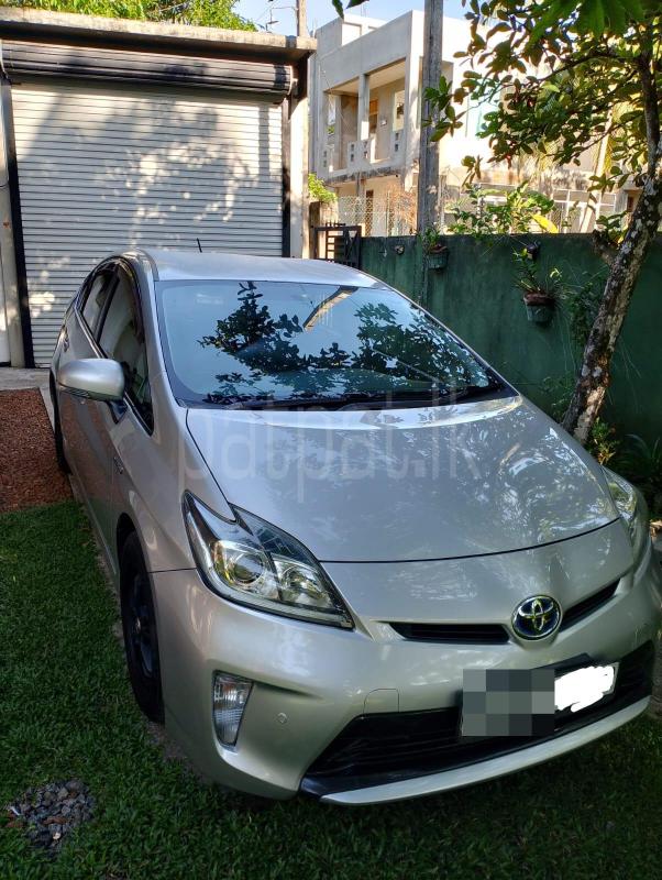 Toyota Prius 2013 - Used Car sale in Sri Lanka - patpat.lk