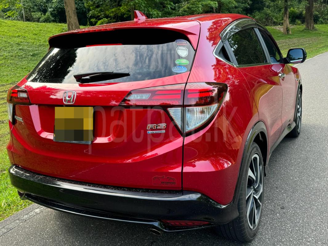 Honda Vezel 2017 - பயன்படுத்தப்பட்டது SUV sale in Sri Lanka - patpat.lk