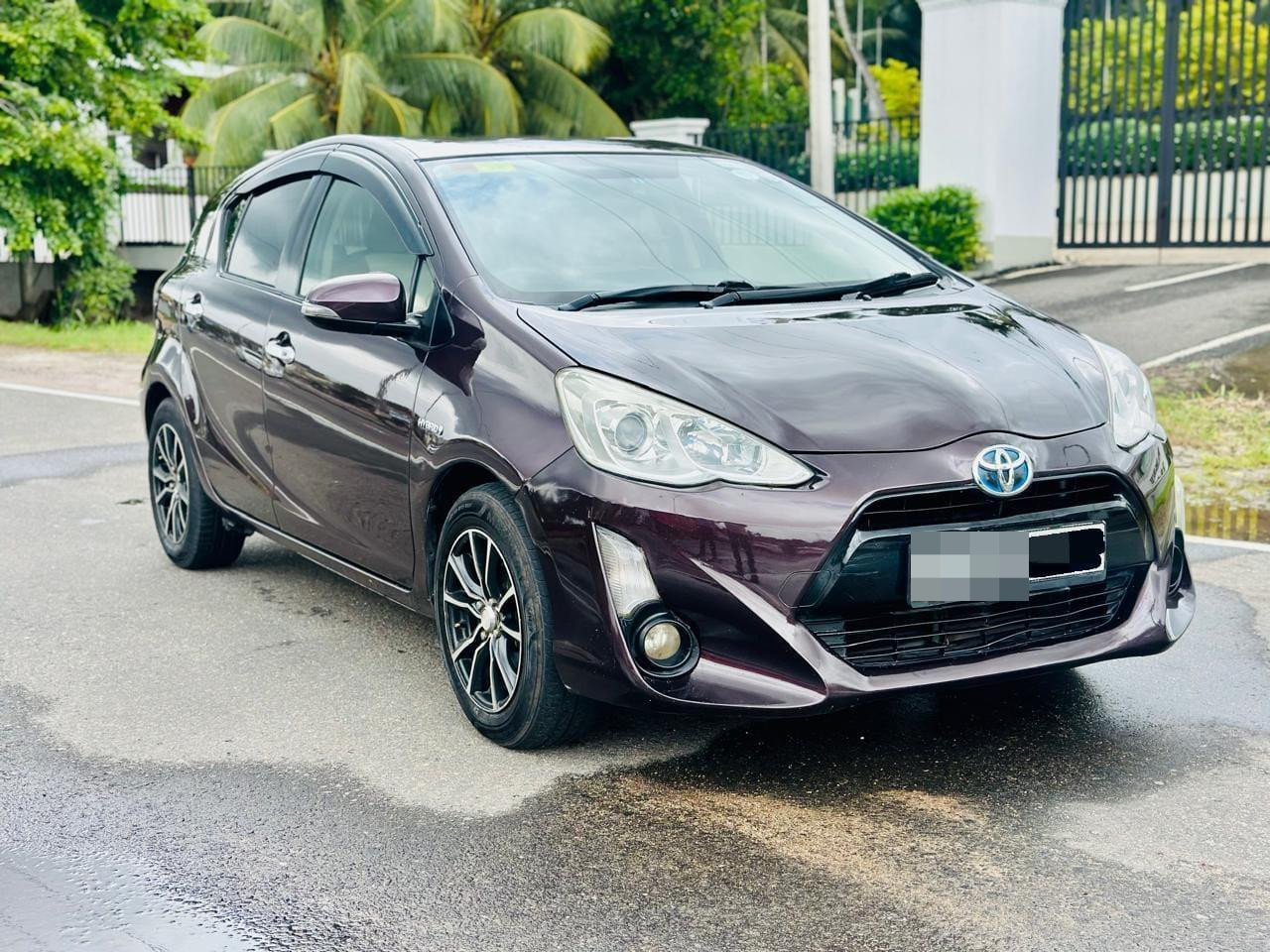Toyota Aqua 2015 - Used Car sale in Sri Lanka - patpat.lk