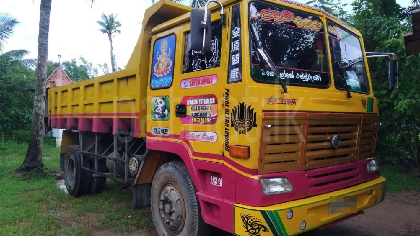 Ashok Leyland Tipper 2021 - பயன்படுத்தப்பட்டது டிரக் sale in Sri Lanka - patpat.lk