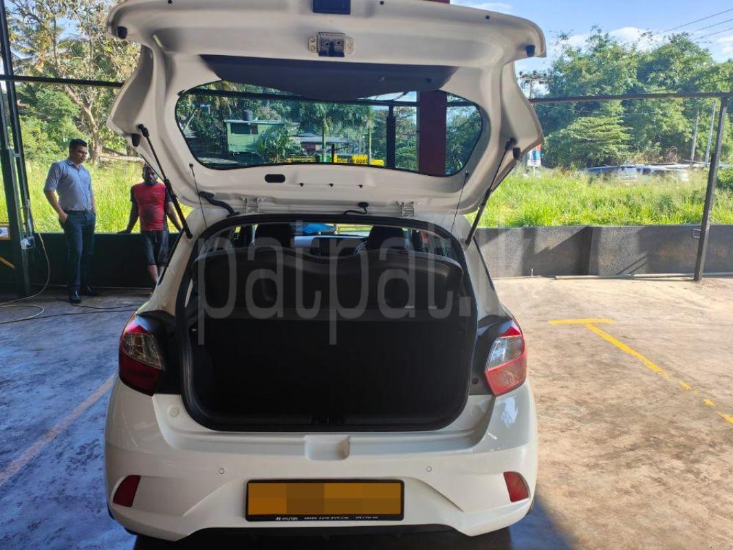 Advertisement image 5