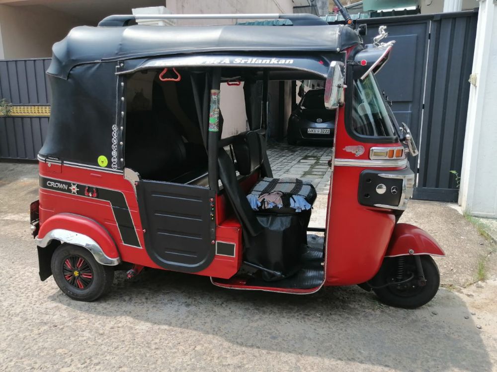 Bajaj Three Wheel 2014 - பயன்படுத்தப்பட்டது முச்சக்கர வண்டி sale in Sri Lanka - patpat.lk