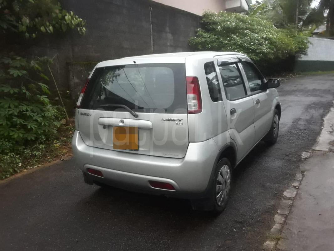 Advertisement image 4