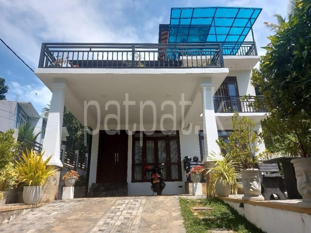 Advertisement image 1