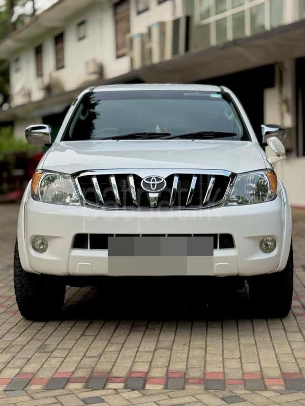 Toyota Hilux 2007 - Used Pick-up  sale in Sri Lanka - patpat.lk