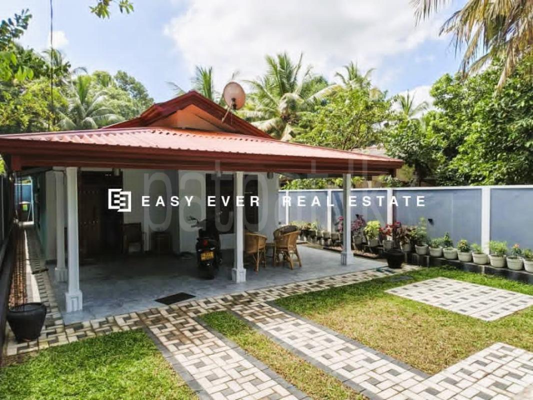 House for Sale in Nittambuwa