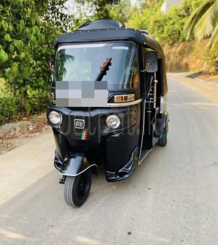 Bajaj Three Wheel 2015 - பயன்படுத்தப்பட்டது முச்சக்கர வண்டி sale in Sri Lanka - patpat.lk