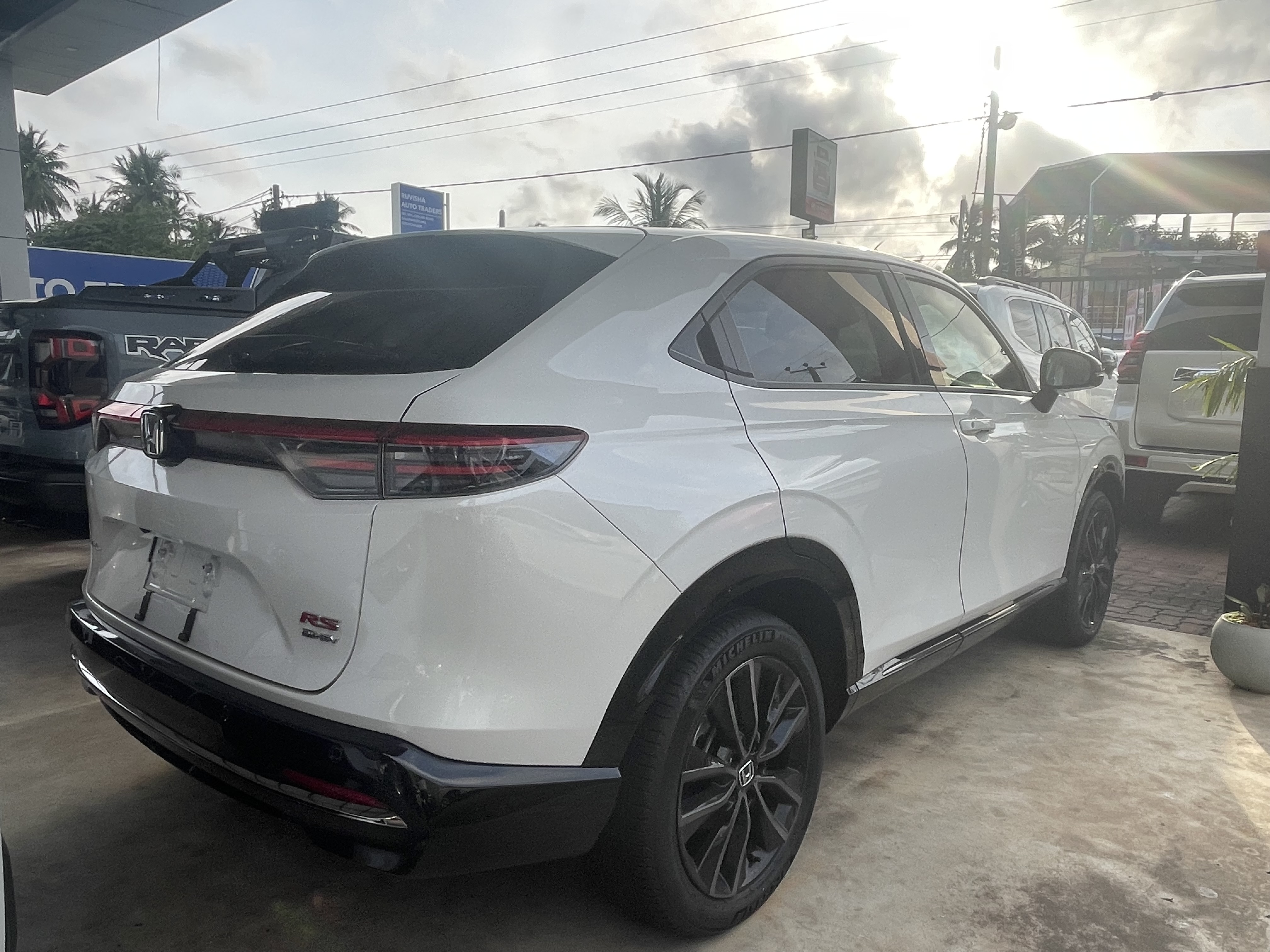 Honda Vezel 2025 - மறுசீரமைக்கப்பட்டது SUV sale in Sri Lanka - patpat.lk