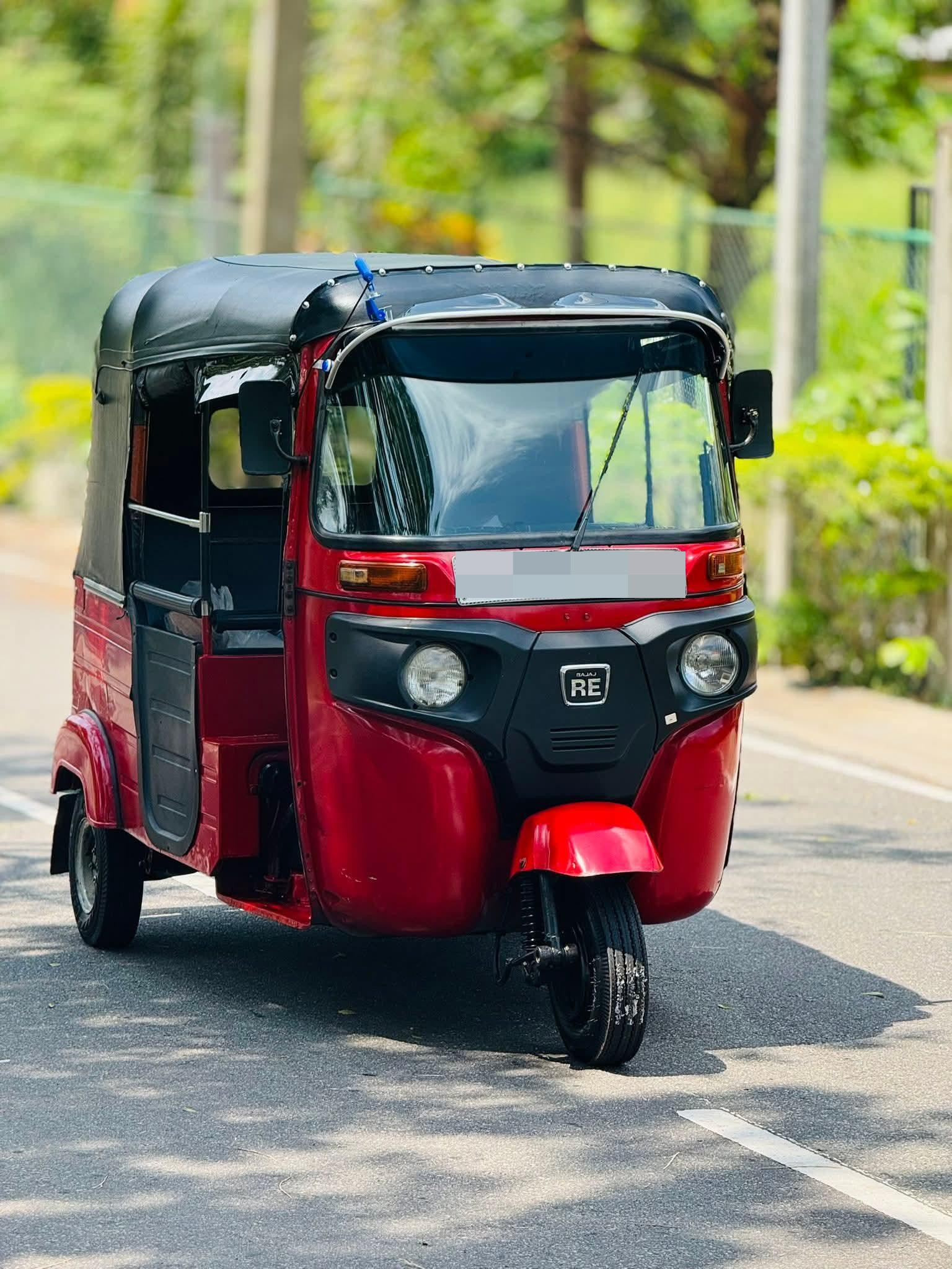 Bajaj Three Wheel 2019 - Used Three wheeler sale in Sri Lanka - patpat.lk