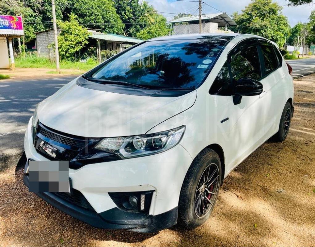 Advertisement image 1