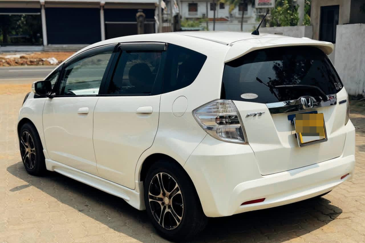 Advertisement image 4