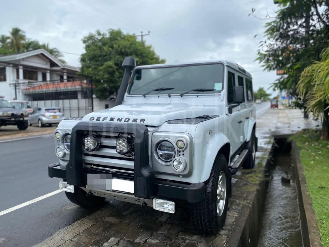 Land Rover Defender 2006 - භාවිතා කරන ලද SUV රථය sale in Sri Lanka - patpat.lk