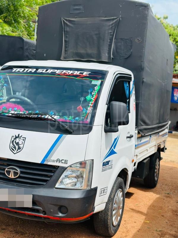 Advertisement image 4