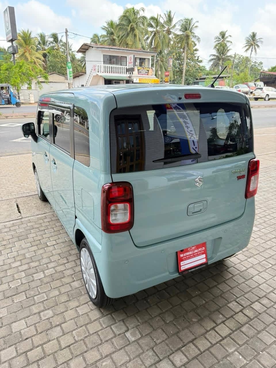 Advertisement image 4