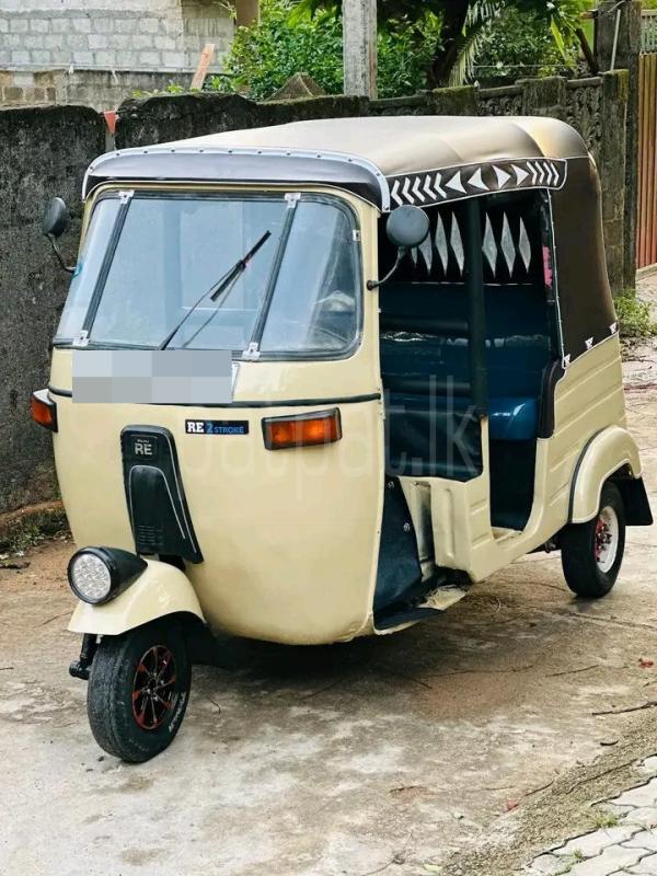 Bajaj 2 stroke 2006 - பயன்படுத்தப்பட்டது முச்சக்கர வண்டி sale in Sri Lanka - patpat.lk