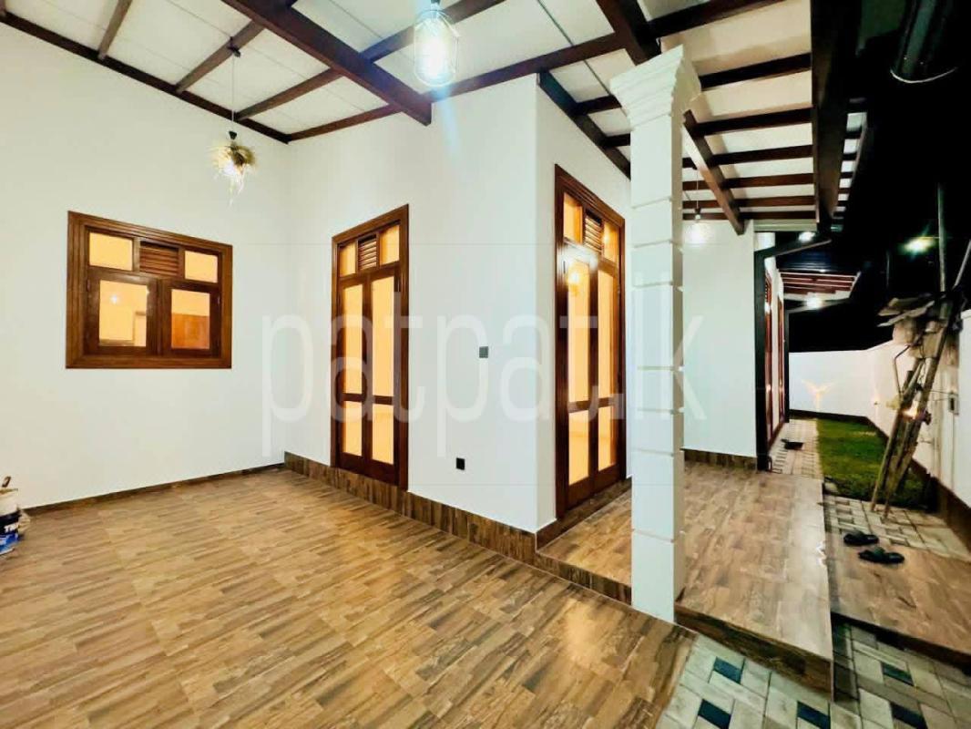 House for Sale in Polgasowita