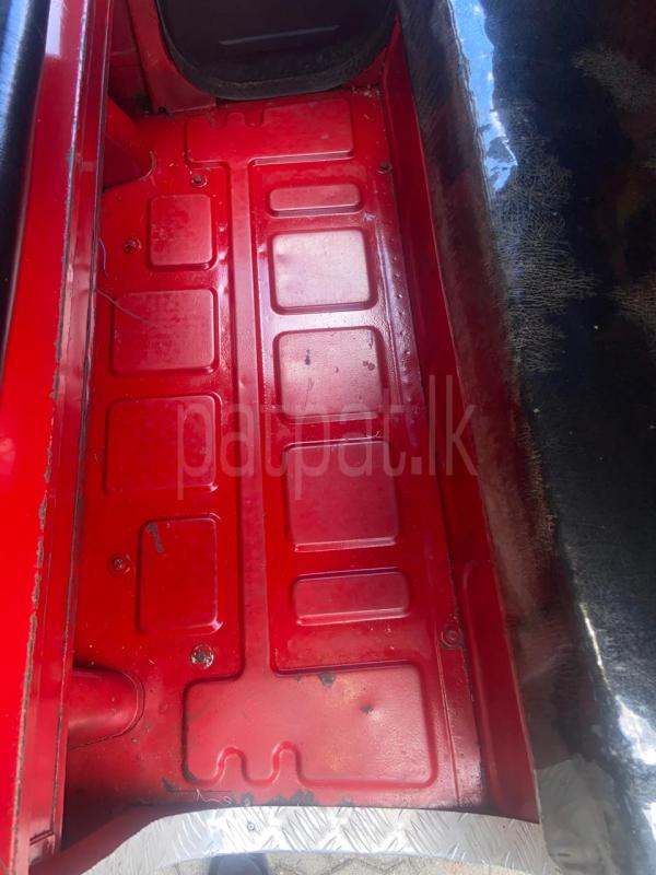 Bajaj Three Wheel 2015 - பயன்படுத்தப்பட்டது முச்சக்கர வண்டி sale in Sri Lanka - patpat.lk