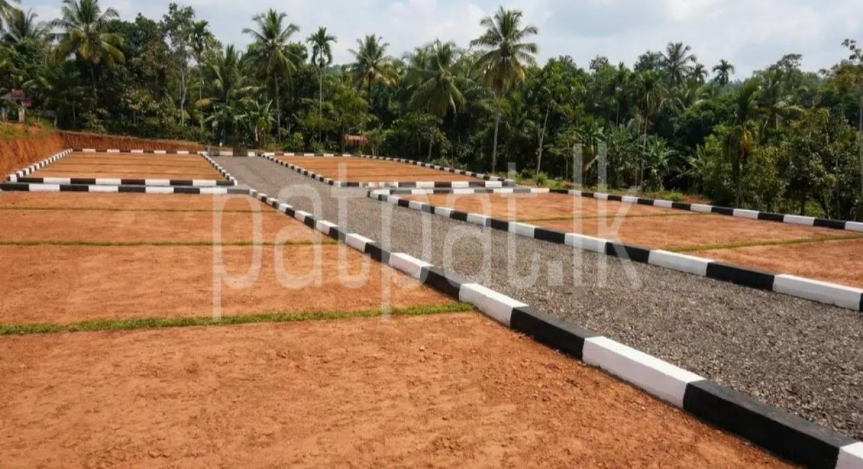 Residential Land for Sale in Kaluaggala