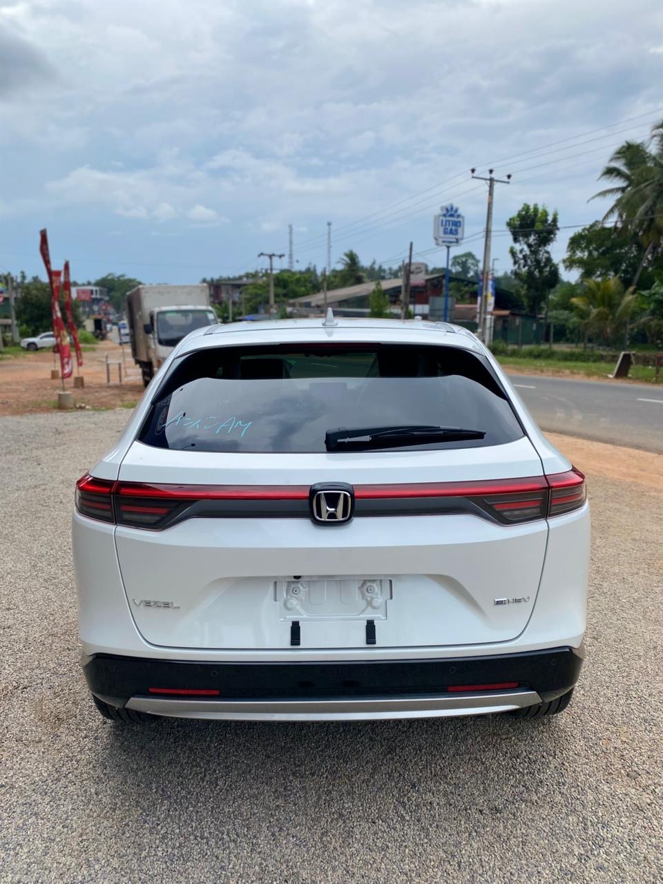 Honda Vezel 2026 - பயன்படுத்தப்பட்டது SUV sale in Sri Lanka - patpat.lk