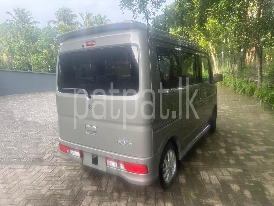 Advertisement image 1