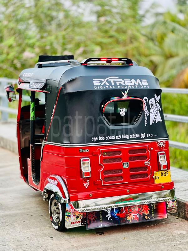 Bajaj Three Wheel 2015 - Used Three wheeler sale in Sri Lanka - patpat.lk