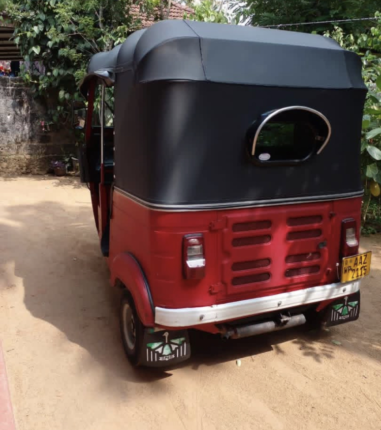 Bajaj Three Wheel 2015 - Used Three wheeler sale in Sri Lanka - patpat.lk