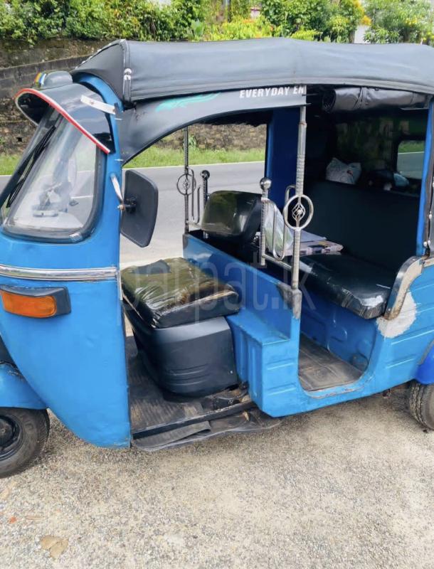 Bajaj Three Wheel 2004 - Used Three wheeler sale in Sri Lanka - patpat.lk