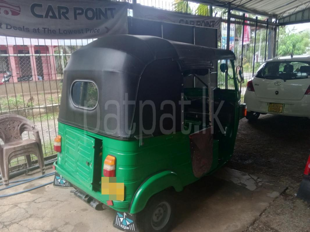 Bajaj Three Wheel 2011 - பயன்படுத்தப்பட்டது முச்சக்கர வண்டி sale in Sri Lanka - patpat.lk