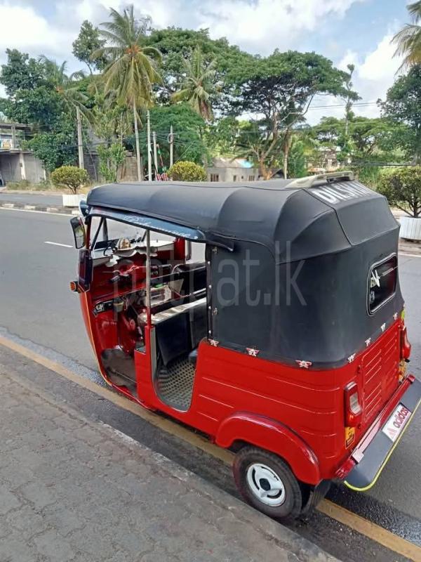 Bajaj 4 stroke 2006 - Used Three wheeler sale in Sri Lanka - patpat.lk