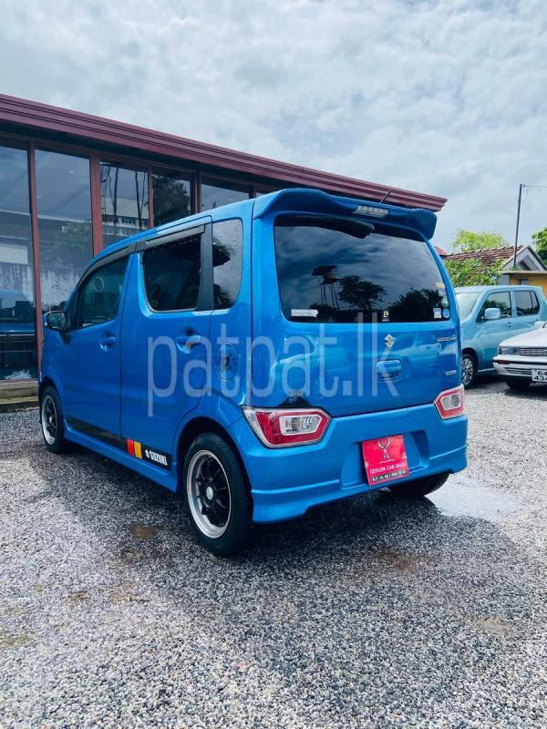 Advertisement image 5