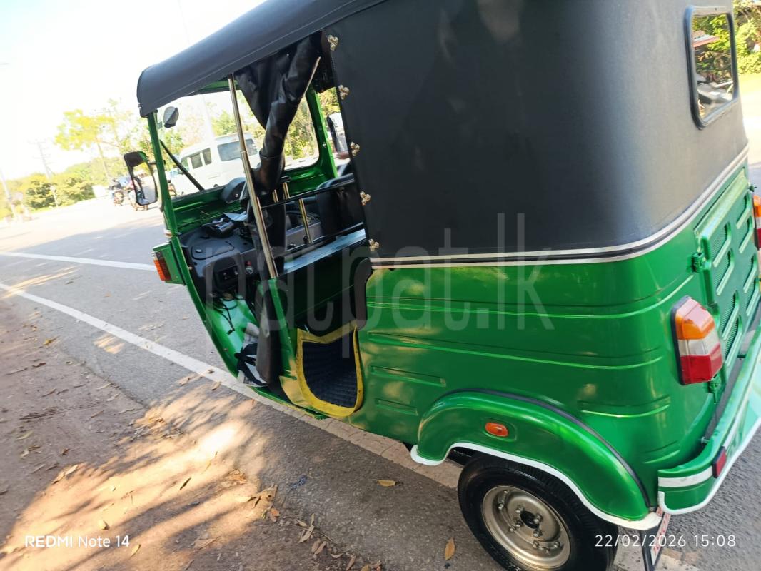 Bajaj Three Wheel 2010 - பயன்படுத்தப்பட்டது முச்சக்கர வண்டி sale in Sri Lanka - patpat.lk