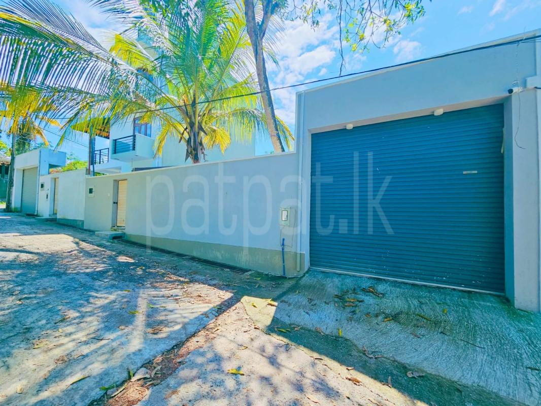 Advertisement image 3