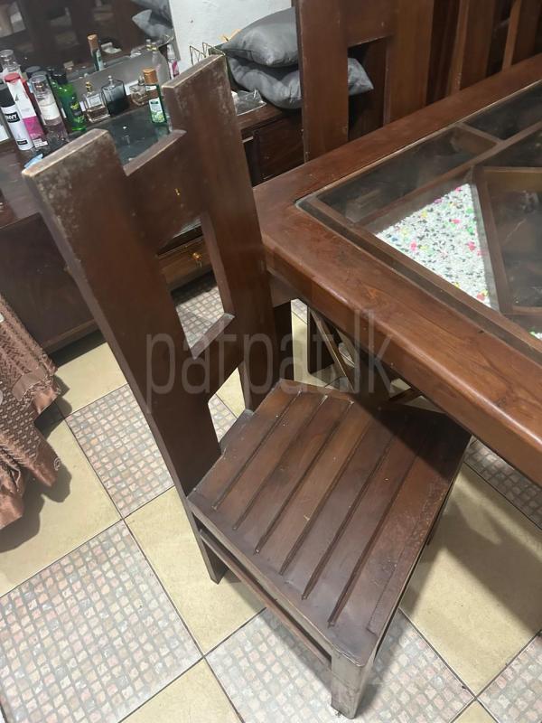 Dinning table