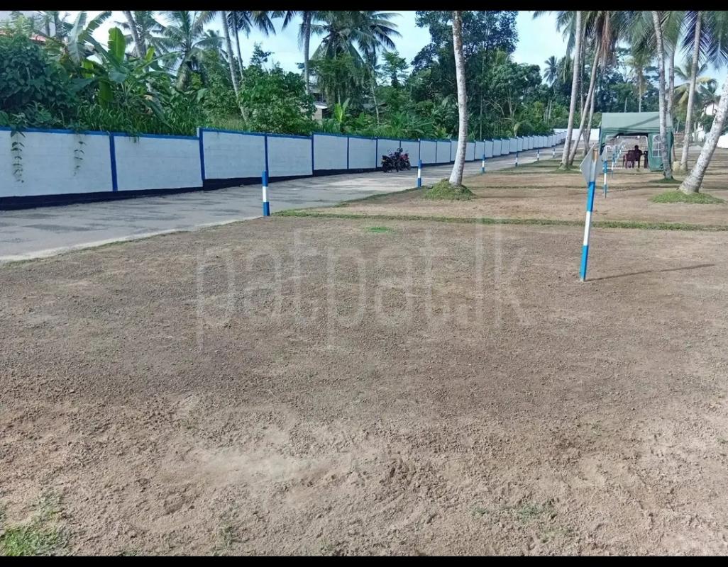 Residential Land for Sale in Kahathuduwa
