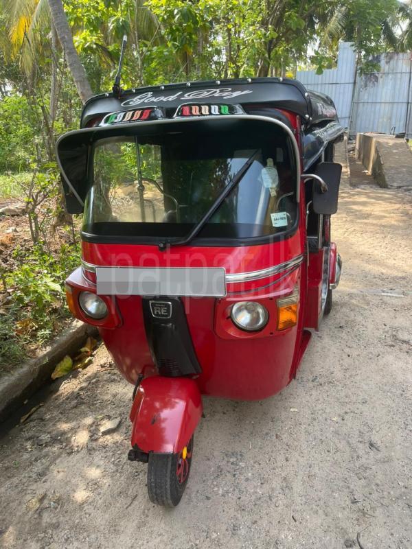 Bajaj Three Wheel 2013 - மறுசீரமைக்கப்பட்டது முச்சக்கர வண்டி sale in Sri Lanka - patpat.lk