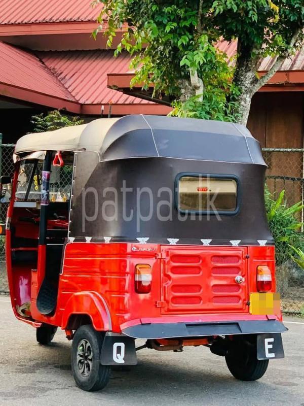 Advertisement image 6