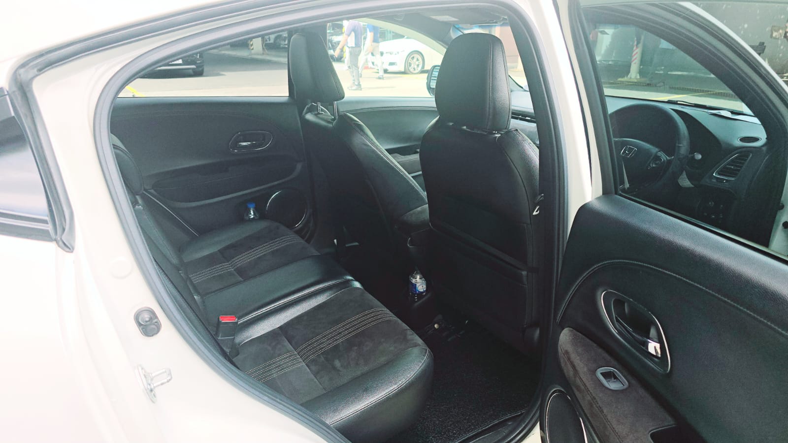 Honda Vezel 2018 - භාවිතා කරන ලද SUV රථය sale in Sri Lanka - patpat.lk