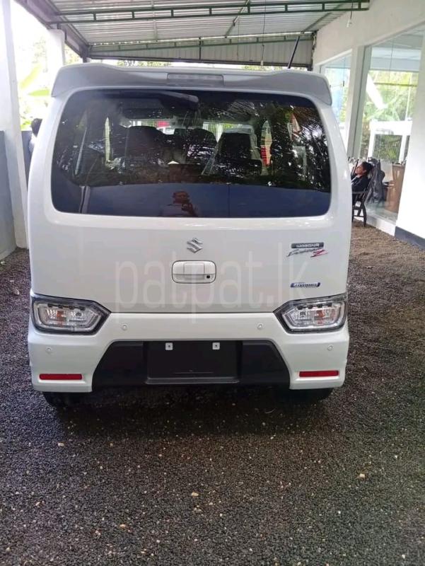 Advertisement image 1