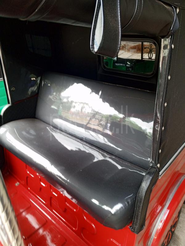Bajaj Three Wheel 2013 - பயன்படுத்தப்பட்டது முச்சக்கர வண்டி sale in Sri Lanka - patpat.lk