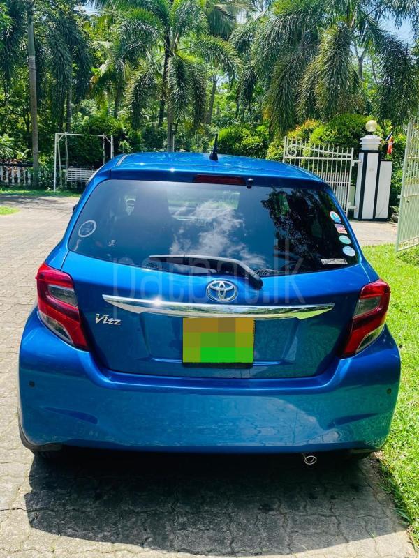 Toyota Vitz 2016 - Used Car sale in Sri Lanka - patpat.lk