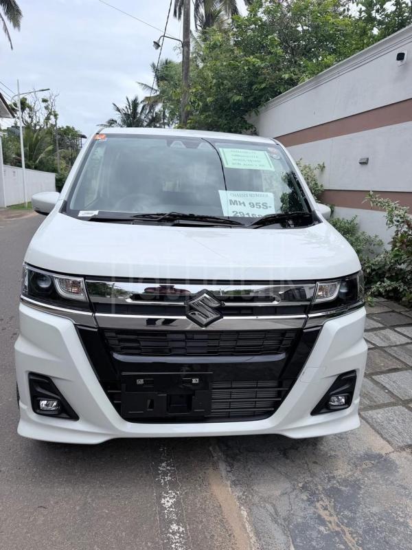 Suzuki Wagon R 2025 - மறுசீரமைக்கப்பட்டது கார் sale in Sri Lanka - patpat.lk