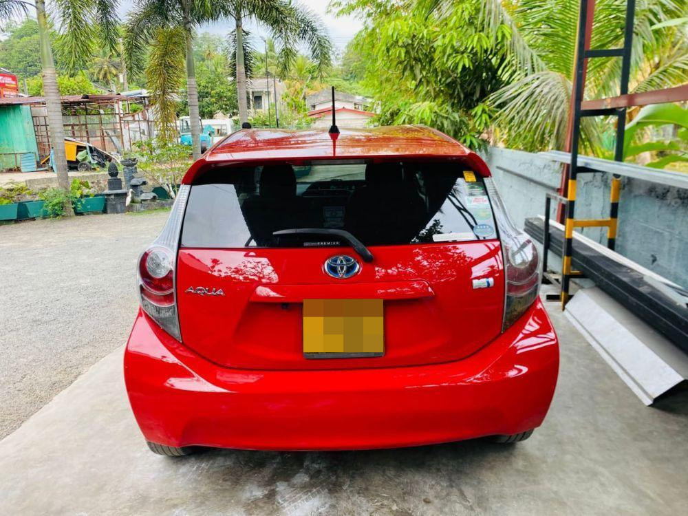 Toyota Aqua 2013 - Used Car sale in Sri Lanka - patpat.lk