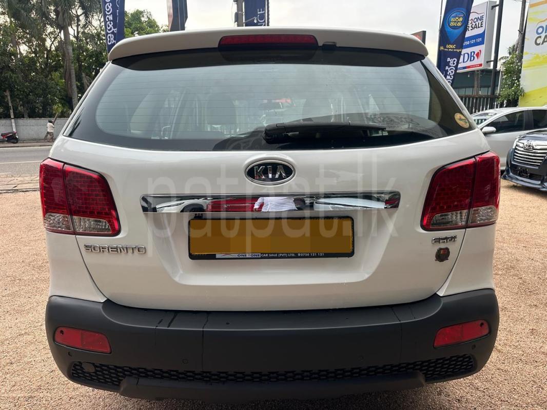 KIA Sorento 2012 - பயன்படுத்தப்பட்டது SUV sale in Sri Lanka - patpat.lk