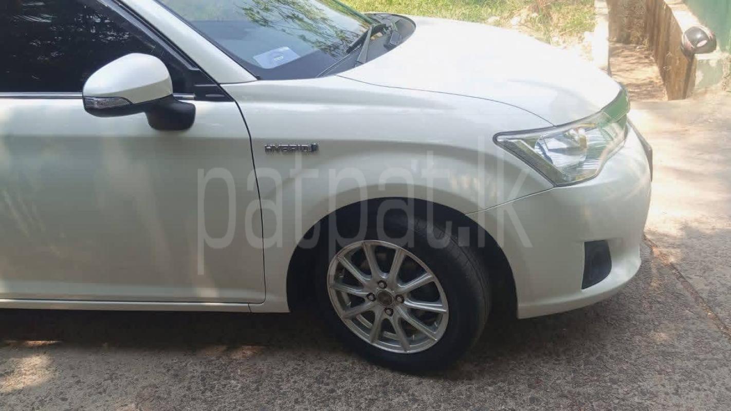 Toyota Axio 2015 - பயன்படுத்தப்பட்டது கார் sale in Sri Lanka - patpat.lk