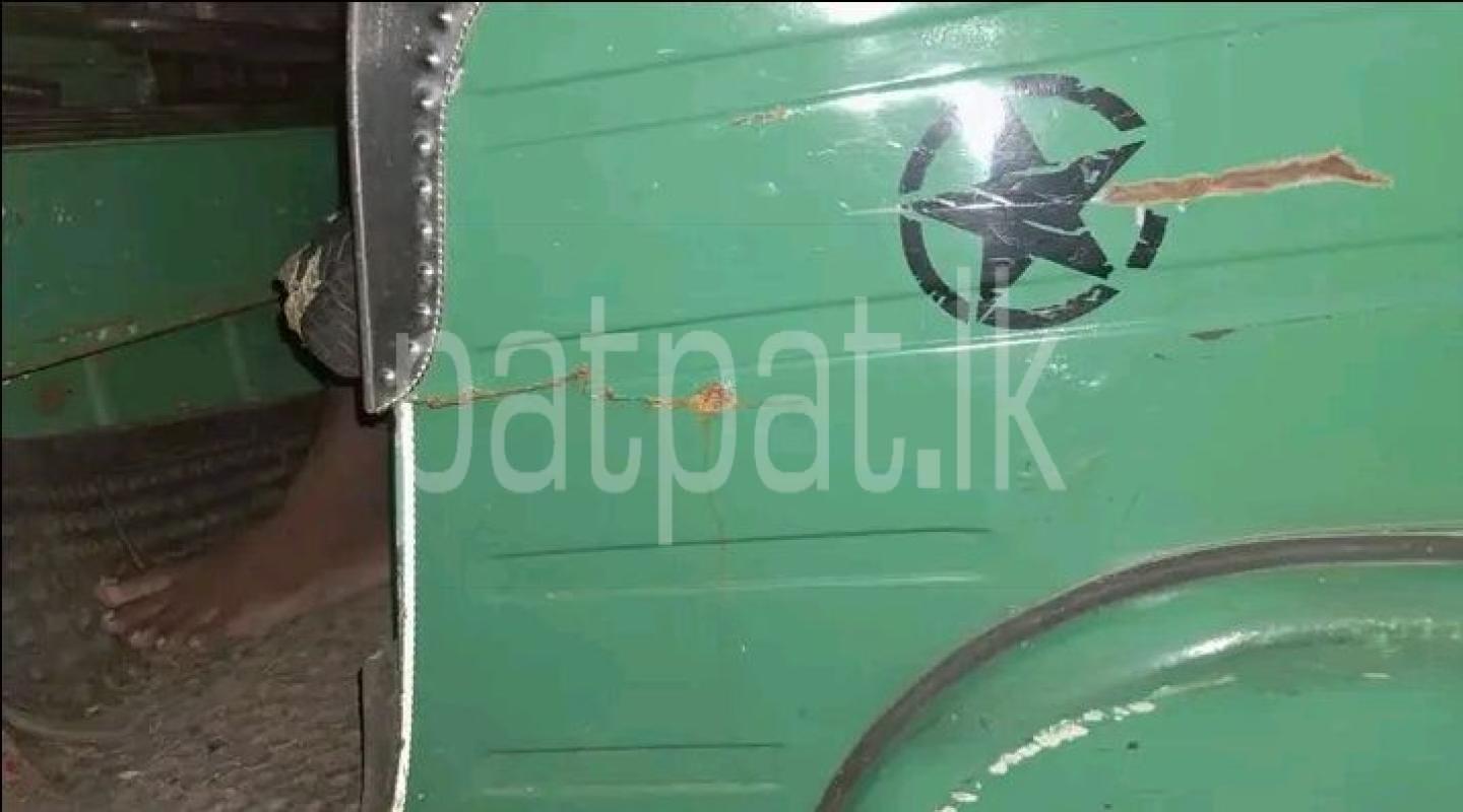 Advertisement image 6