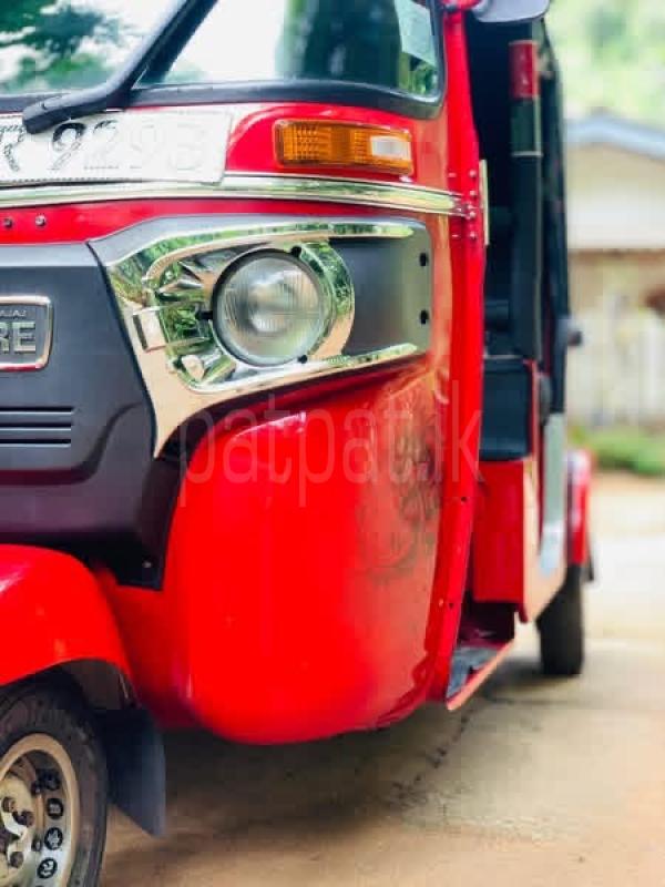 Bajaj Three Wheel 2018 - பயன்படுத்தப்பட்டது முச்சக்கர வண்டி sale in Sri Lanka - patpat.lk