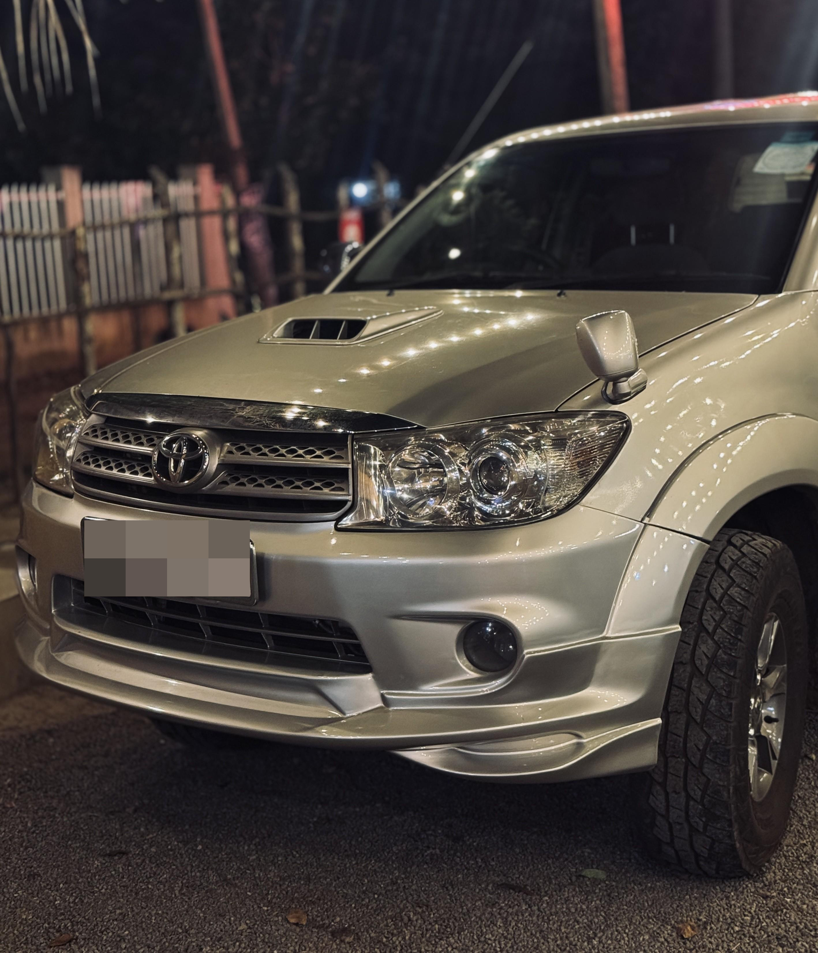 Toyota Hilux 2009 - Used Pick-up  sale in Sri Lanka - patpat.lk