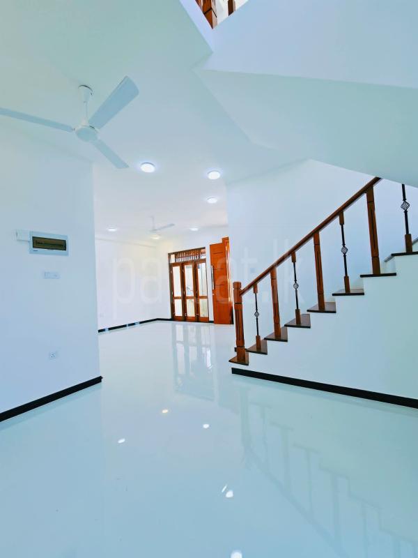 House for Sale in Piliyandala